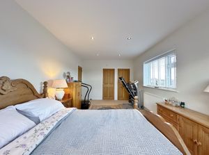 Photo 23- click for photo gallery